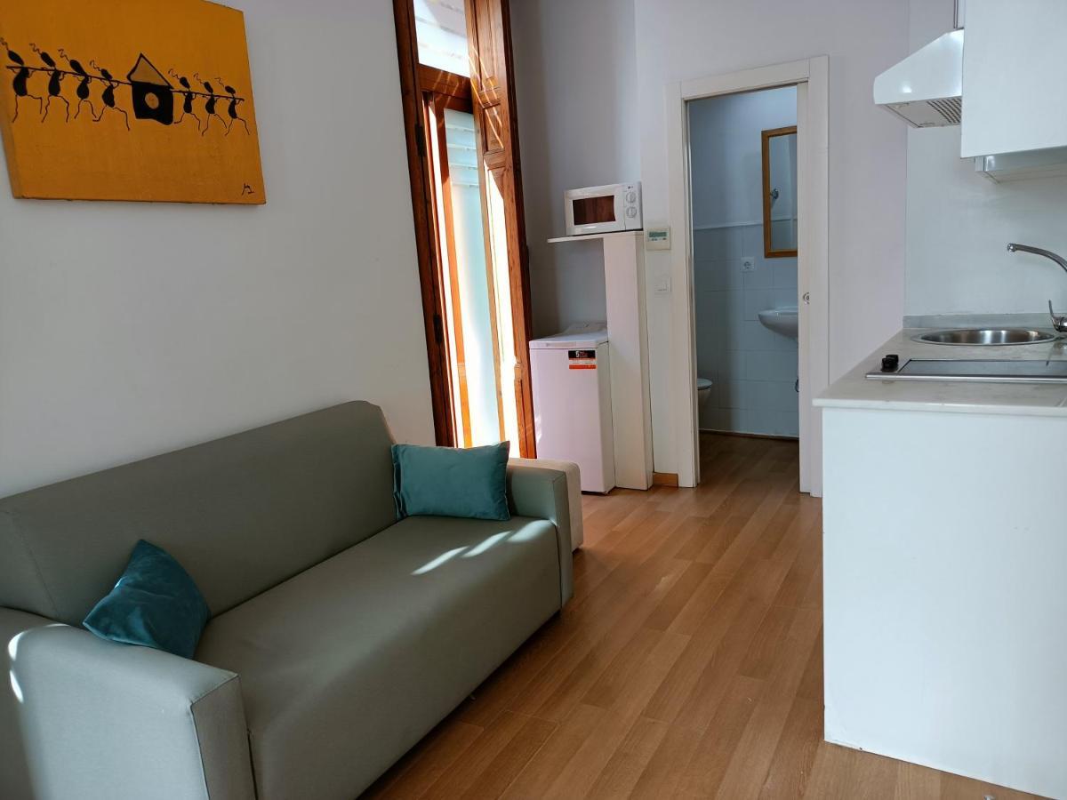 Tossal Lägenhet Valencia Exteriör bild